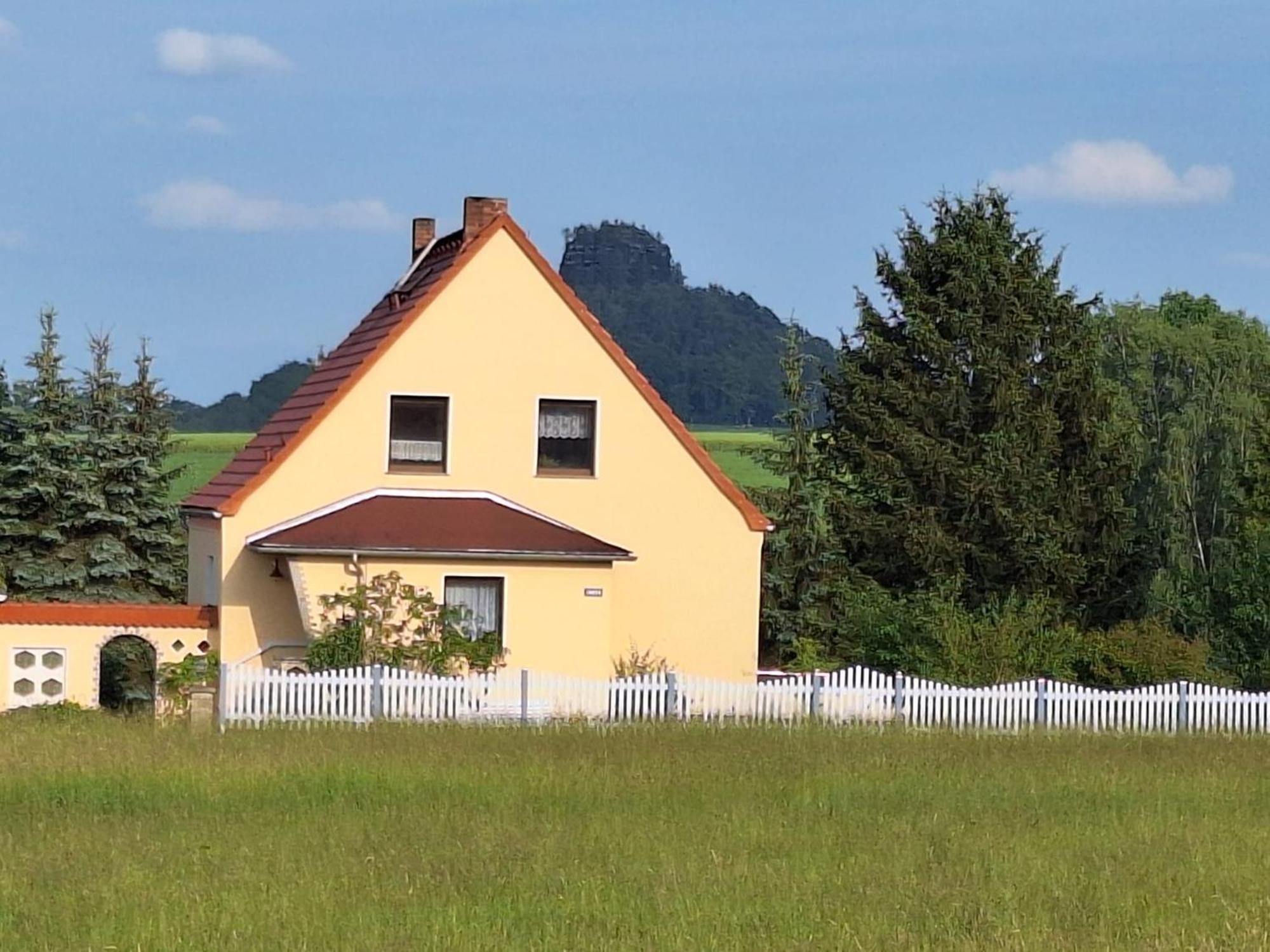Ferienwohnung Blick Zum Zirkelstein Reinhardtsdorf-Schona Экстерьер фото